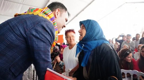 Evler 1 yıl içerisinde teslim edilecek! Bakan Kurum açıkladı